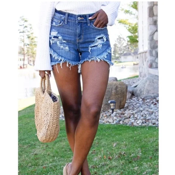 Judy Blue Tulip Distressed Jean Shorts Layered Leg Size Medium - Picture 1 of 11